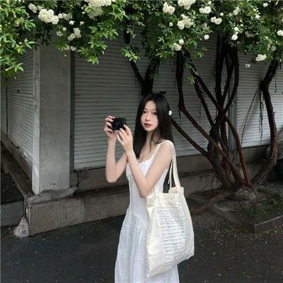 茱莉娅的眼睛